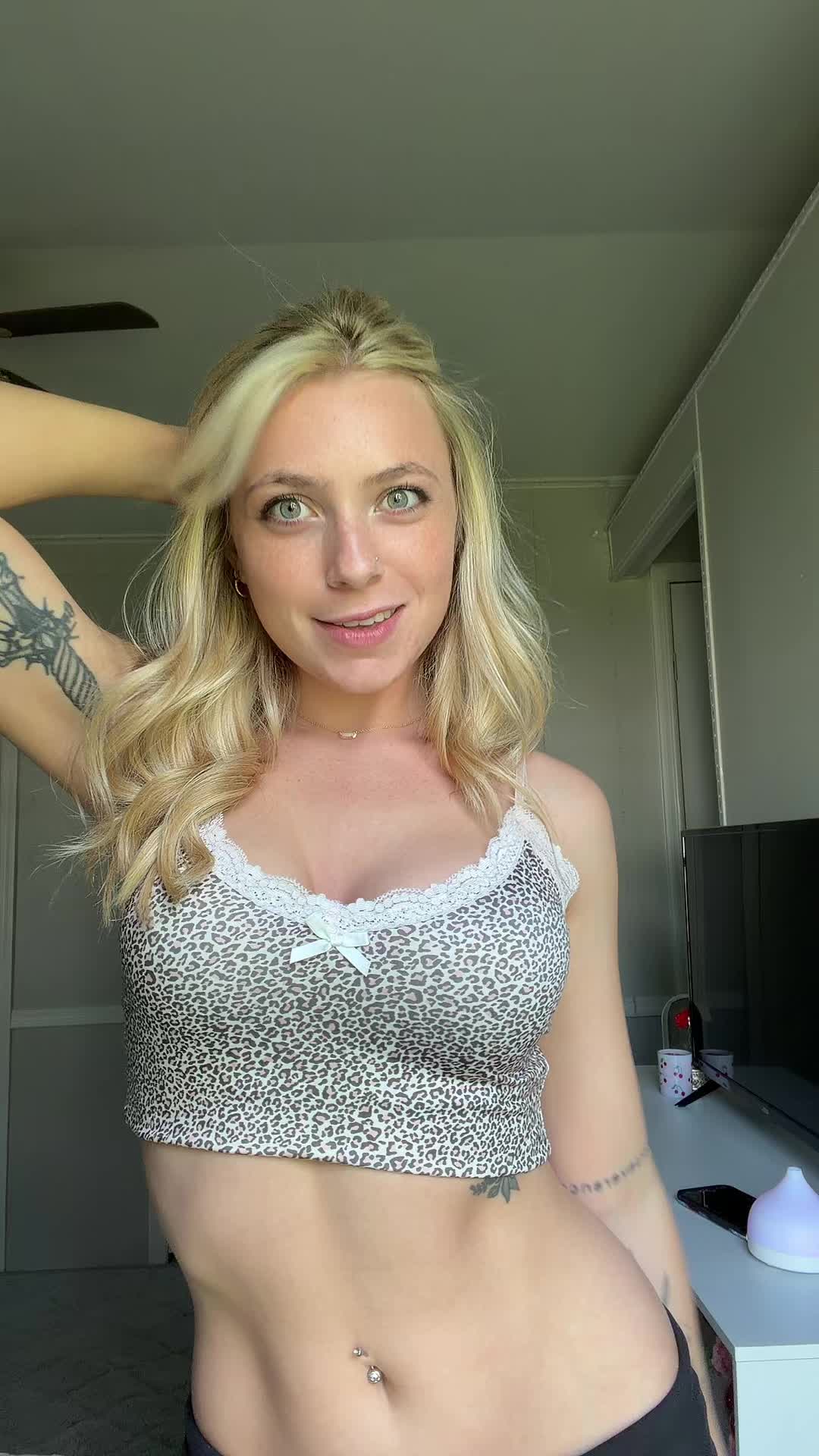 @KallieLynnn