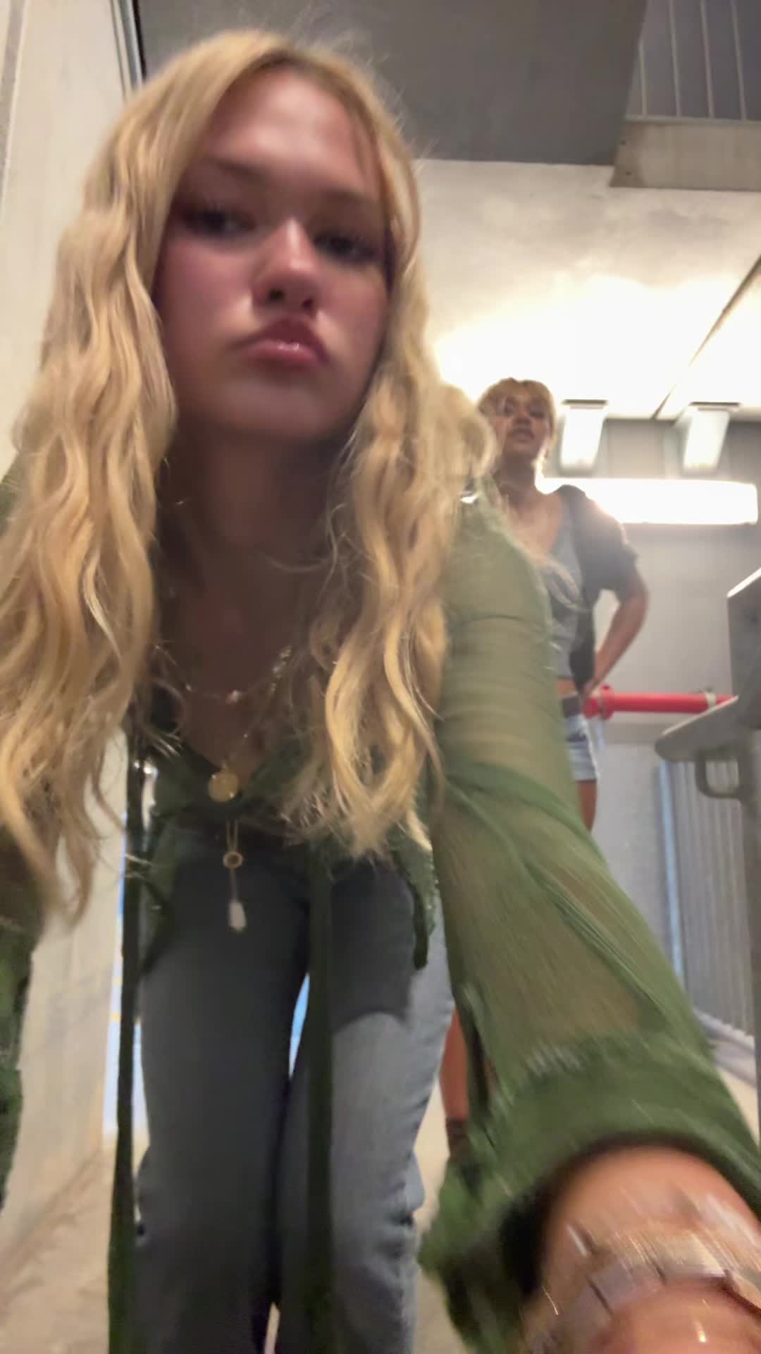 @cum