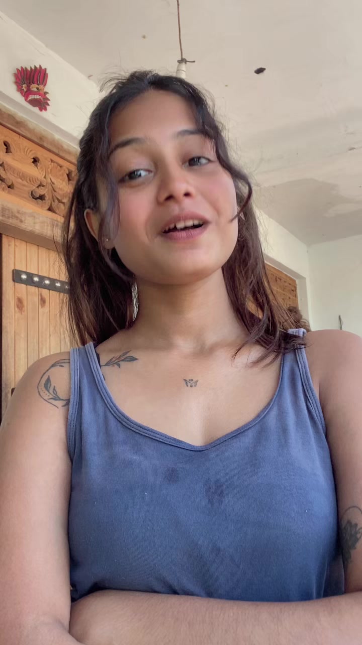 @ℒ𝒶𝓋𝒶 𝒢𝒾𝓇𝓁 🦄❤️🔥💋