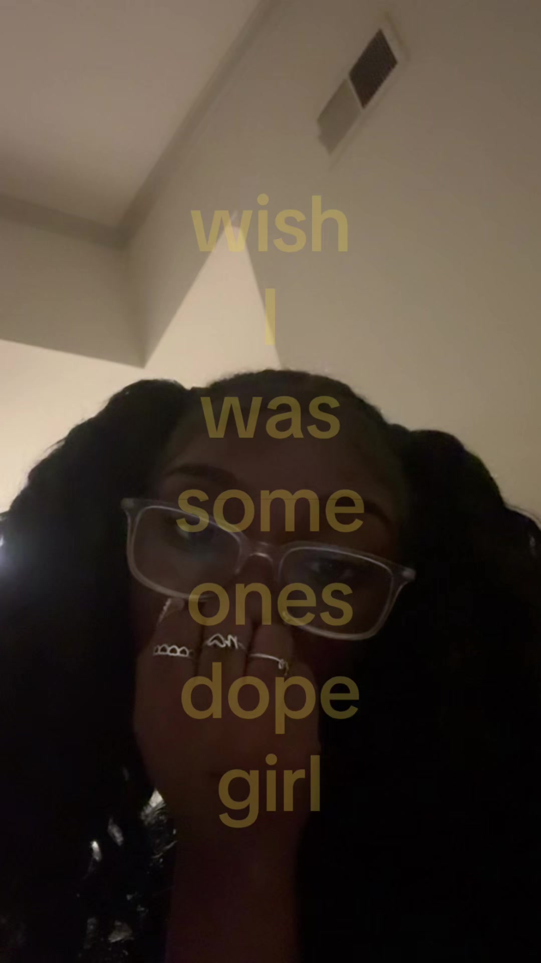 @⃟