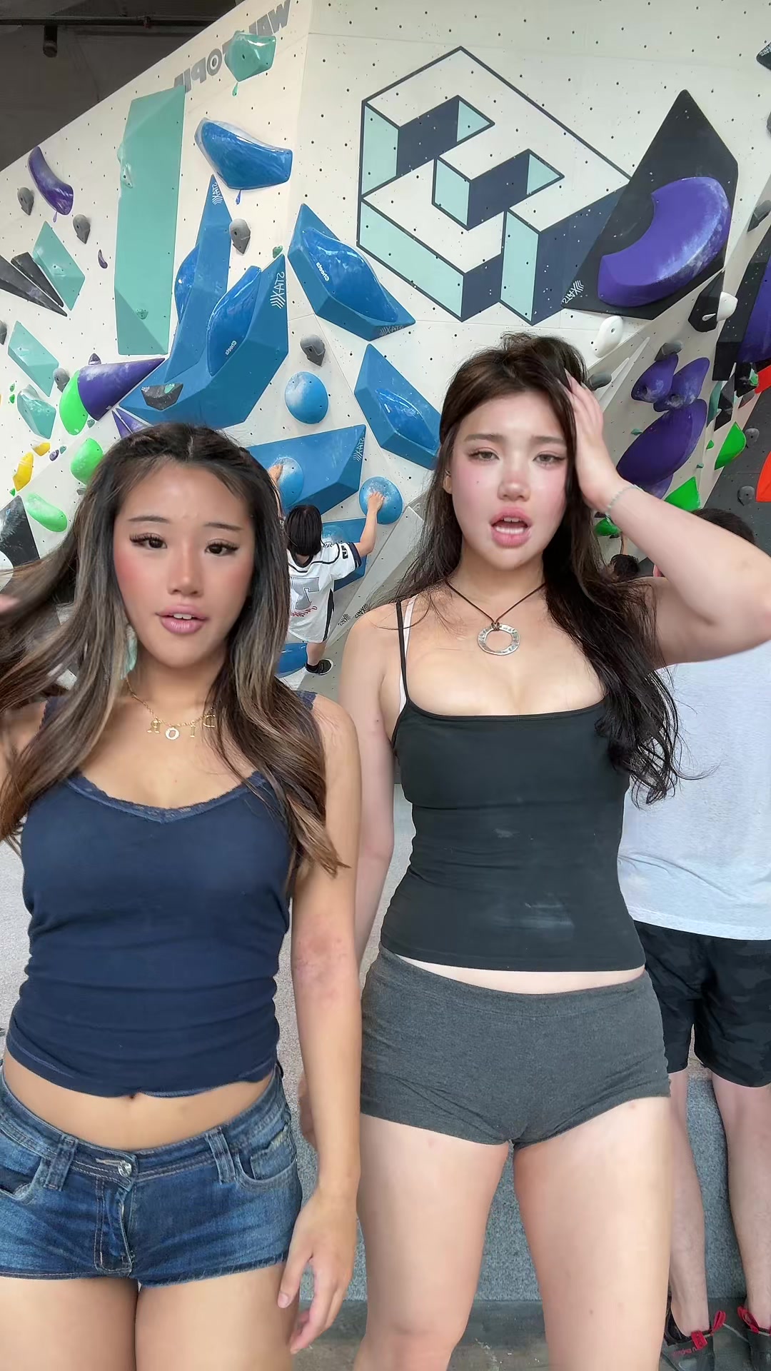 @hannahkae
