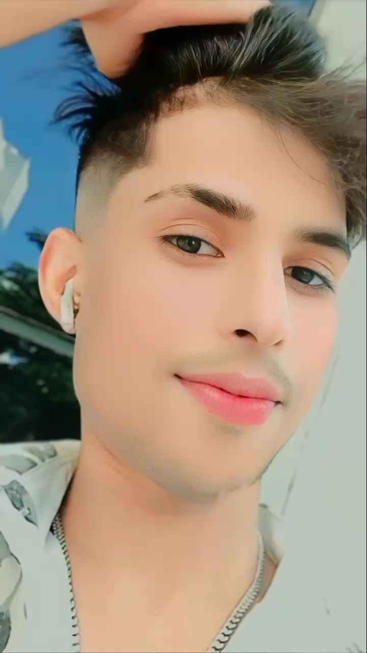 @🇳🇵 Muslim boy 🇦🇪🦅