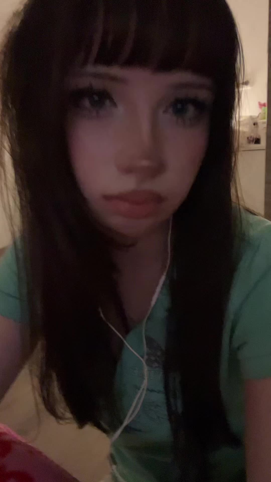 @nicole