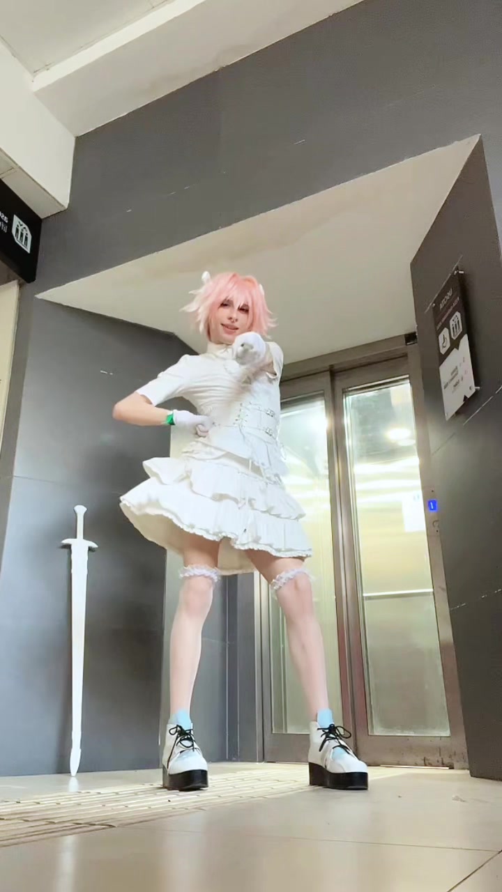 @miky miky 🧃🐇