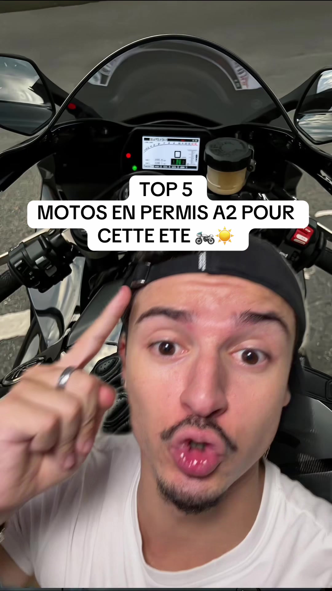 @AKIRO