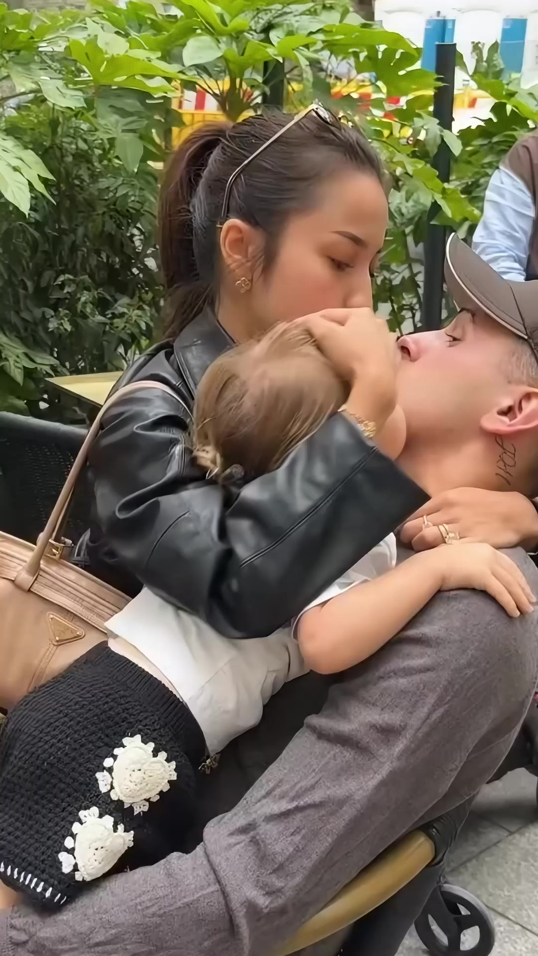 @alisyayura