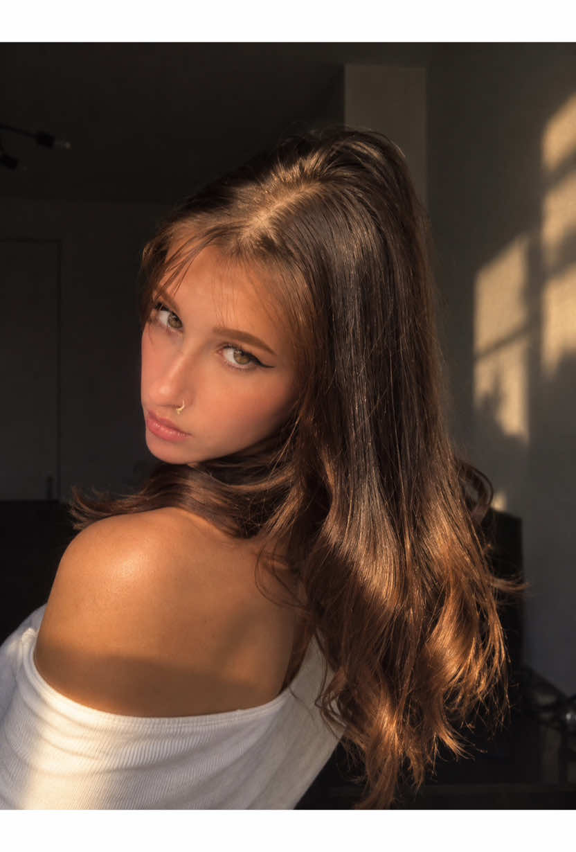 @𝑭𝑳𝑨𝑽𝑰𝑨🥥