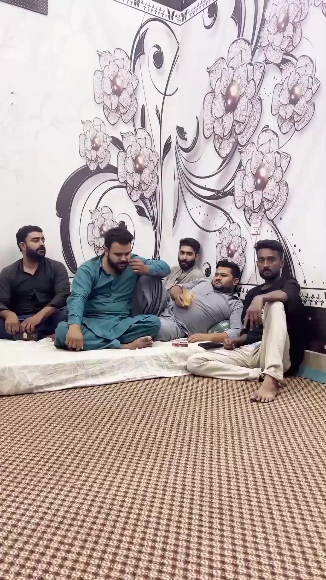 @شعیب علی