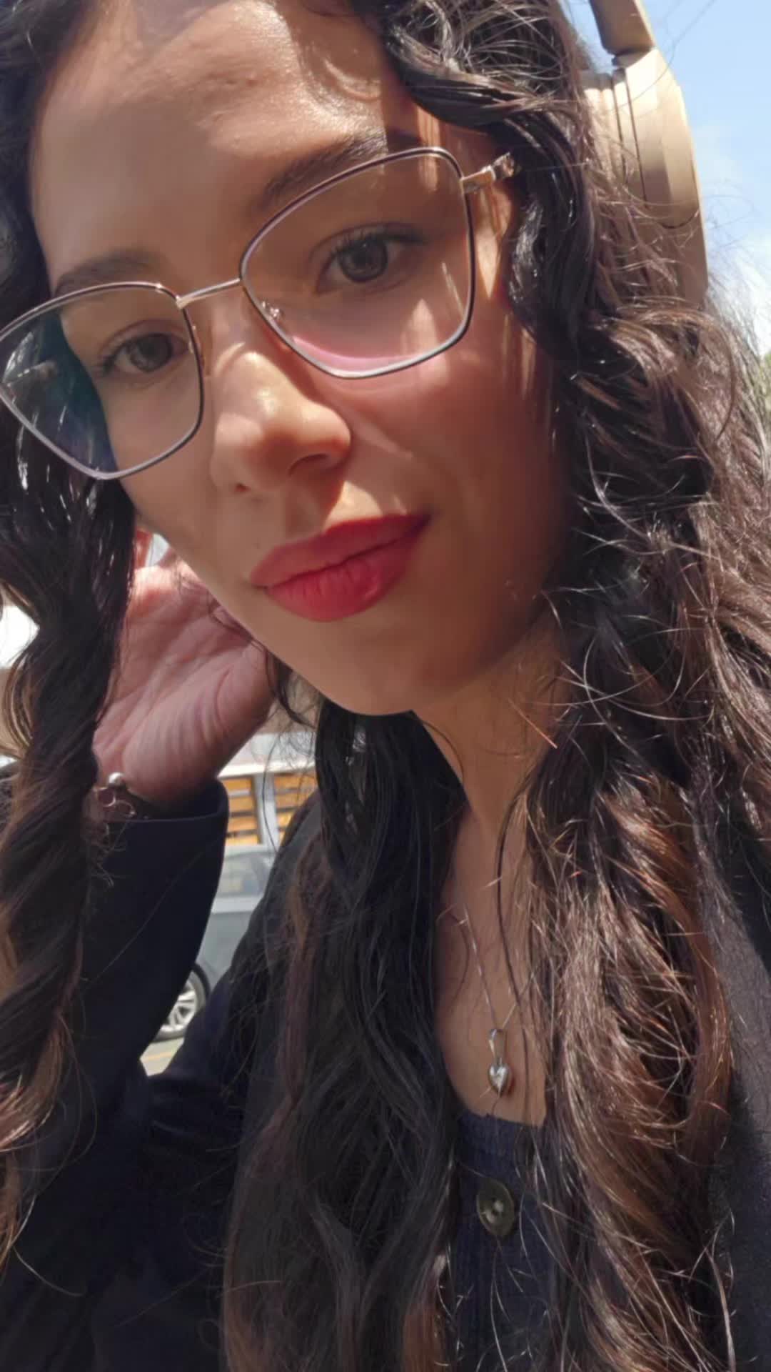 @F 🤍