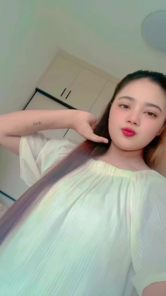 @🇧🇩Nupur🇨🇳