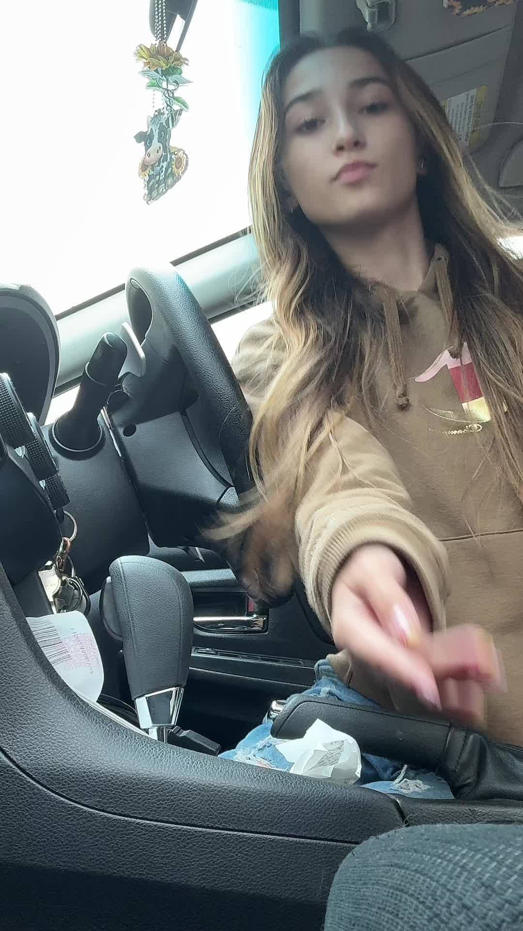@MKAY🪼