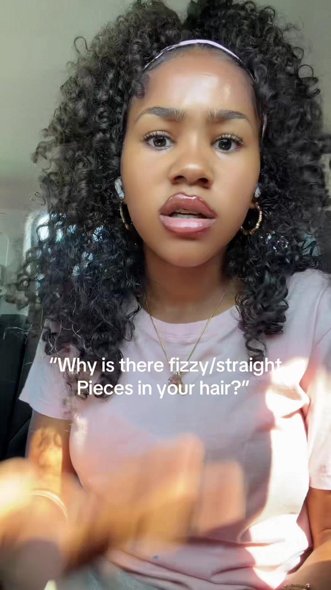 @Curlsbyhana