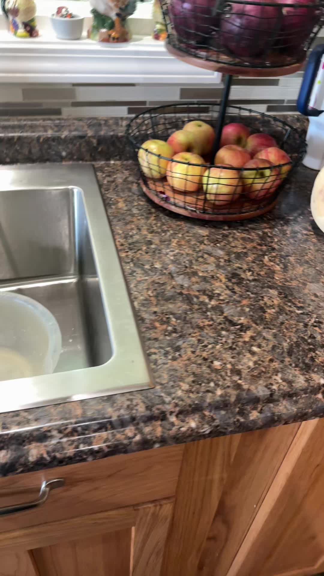 @Momwowwowmom