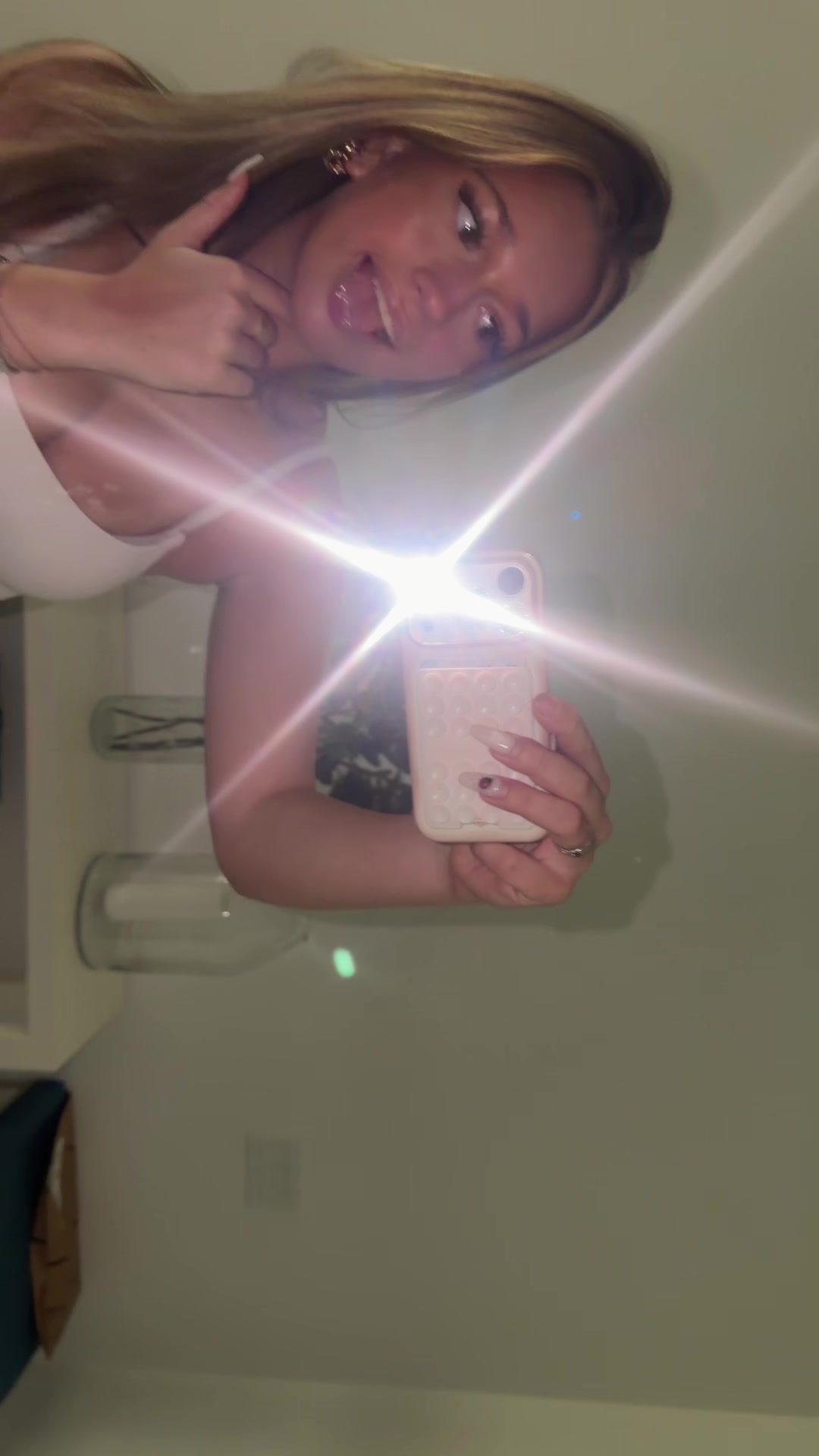 @glitterloveheartsbaddie6