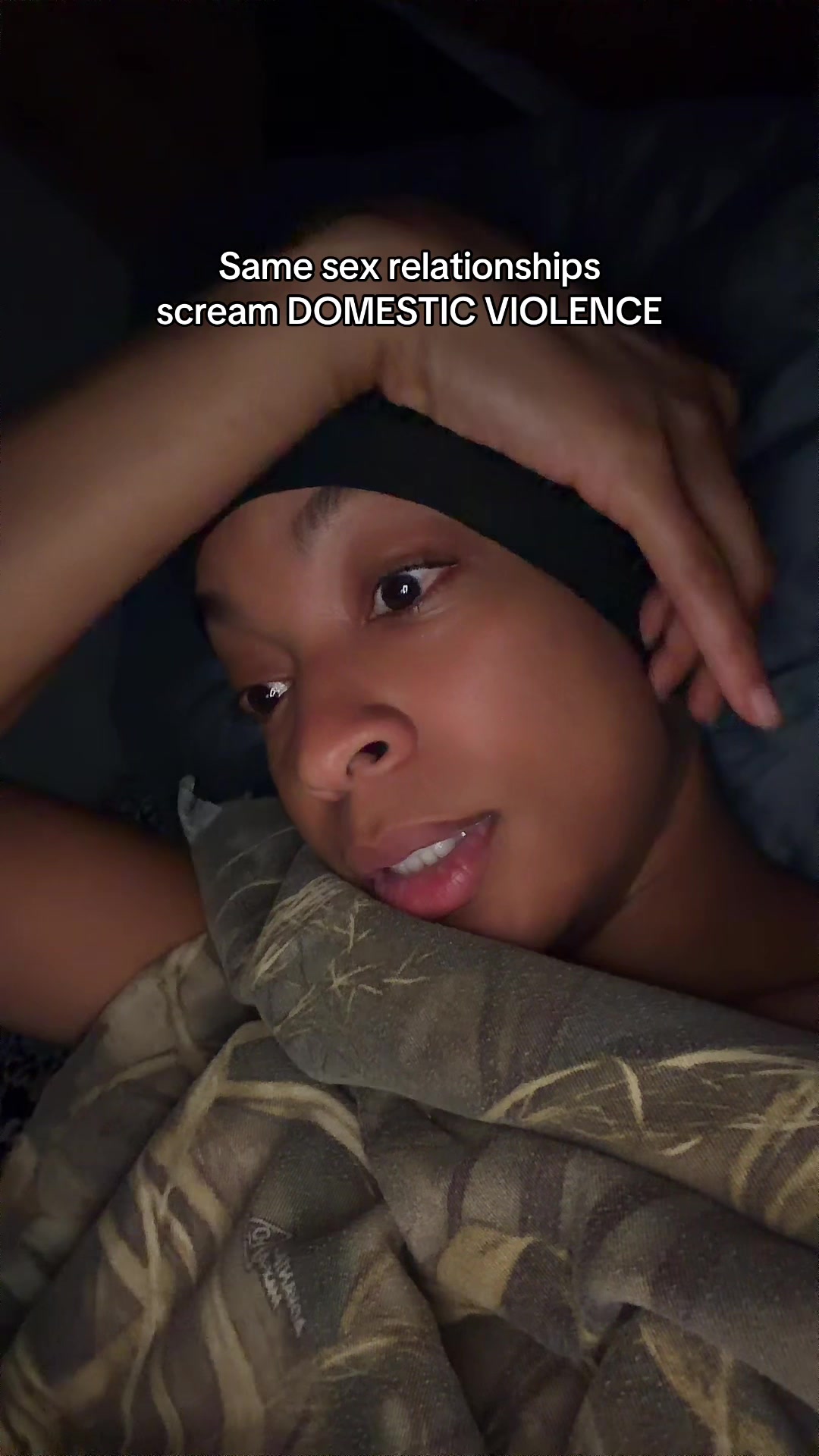 @AshMona