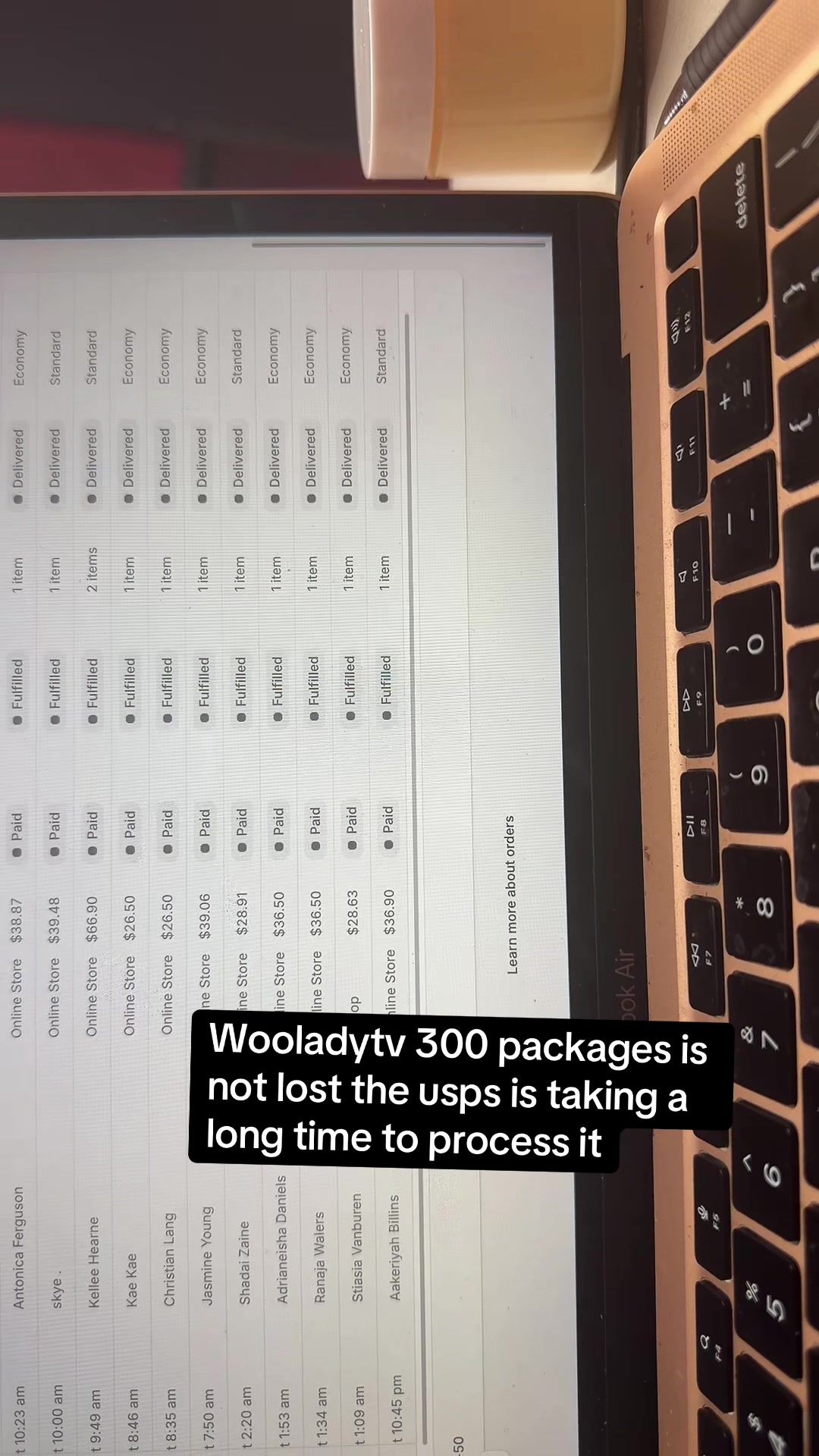 @wooladytv