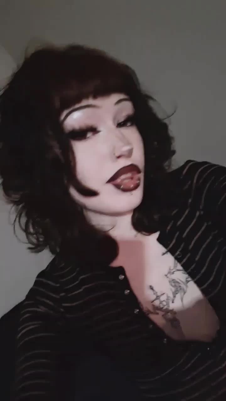 @ghostgirl0425