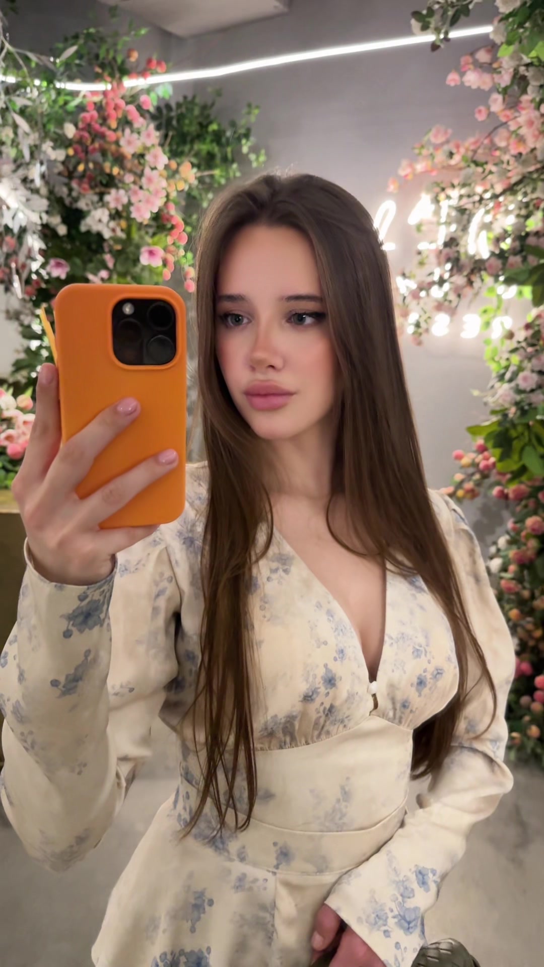 @Karina