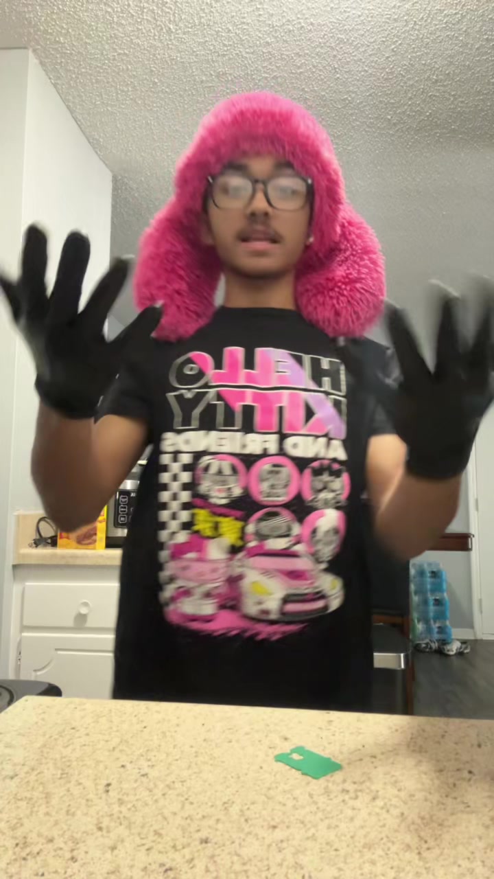 @ZxyFrmU2Me