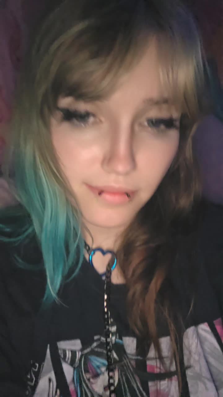 @Nikki
