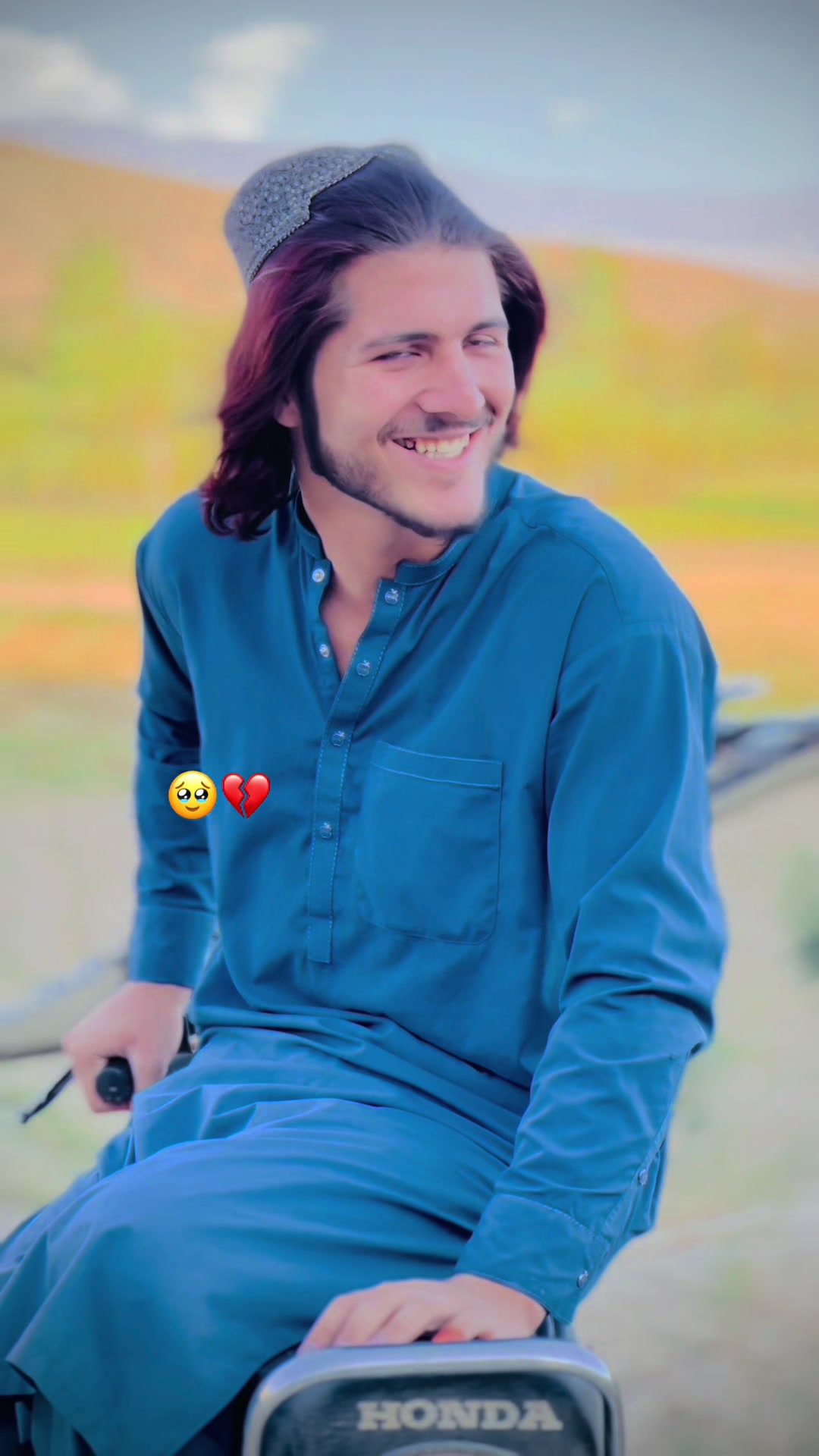 @🦅مسافر جانان😍۔۔👀