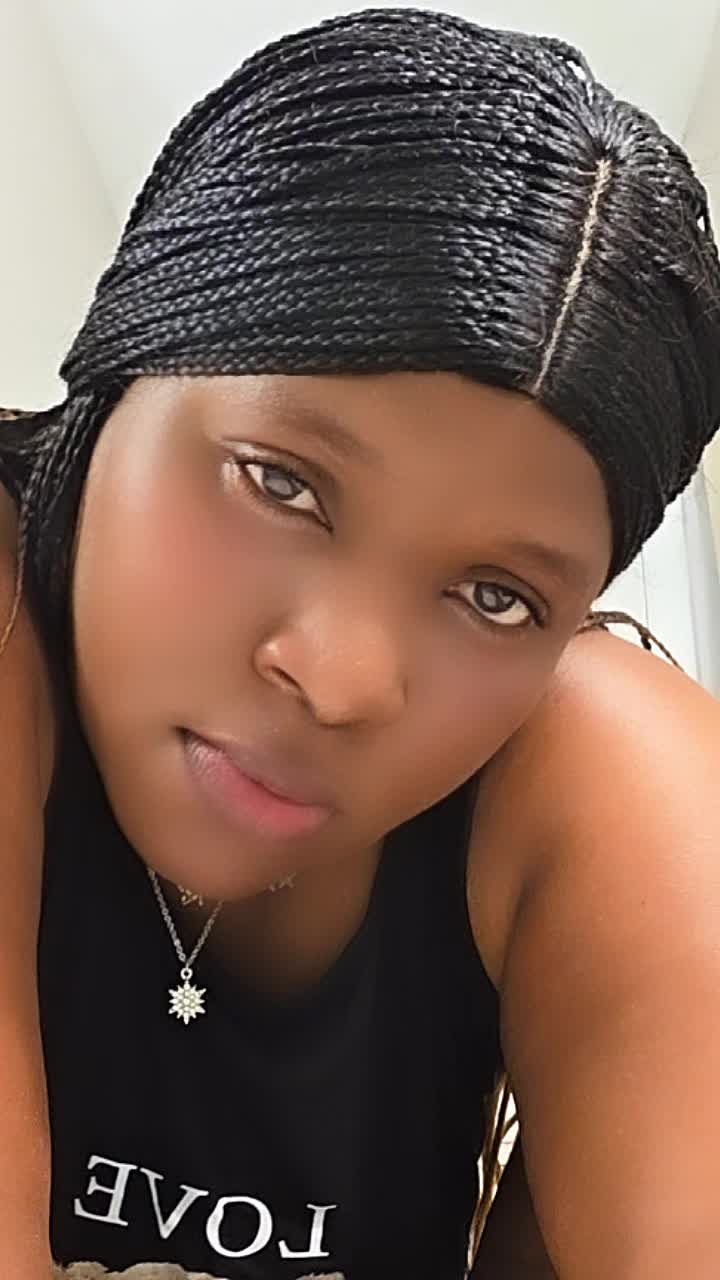 @Eveline Cemexant