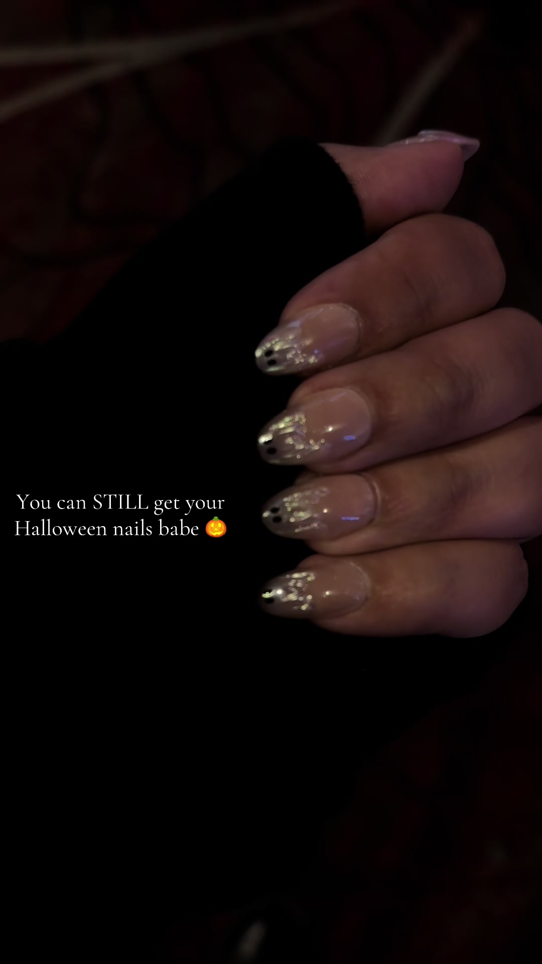 @that1girlcrystal 🪩✨🦢🖤☕️