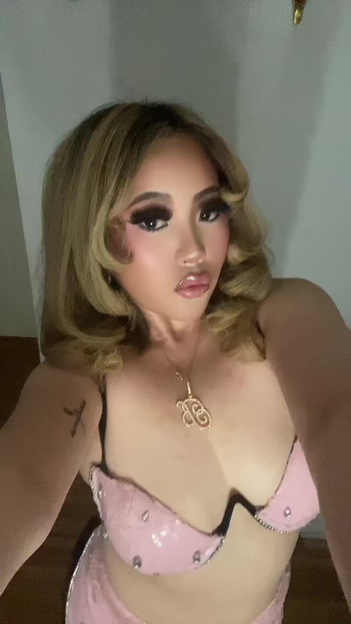 @bettyhlivang