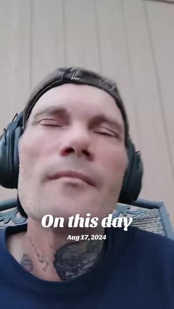 @Mr.KingDuet79