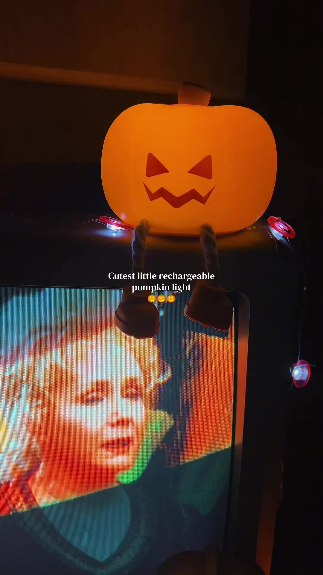 @Spooky Sara🦇🎃