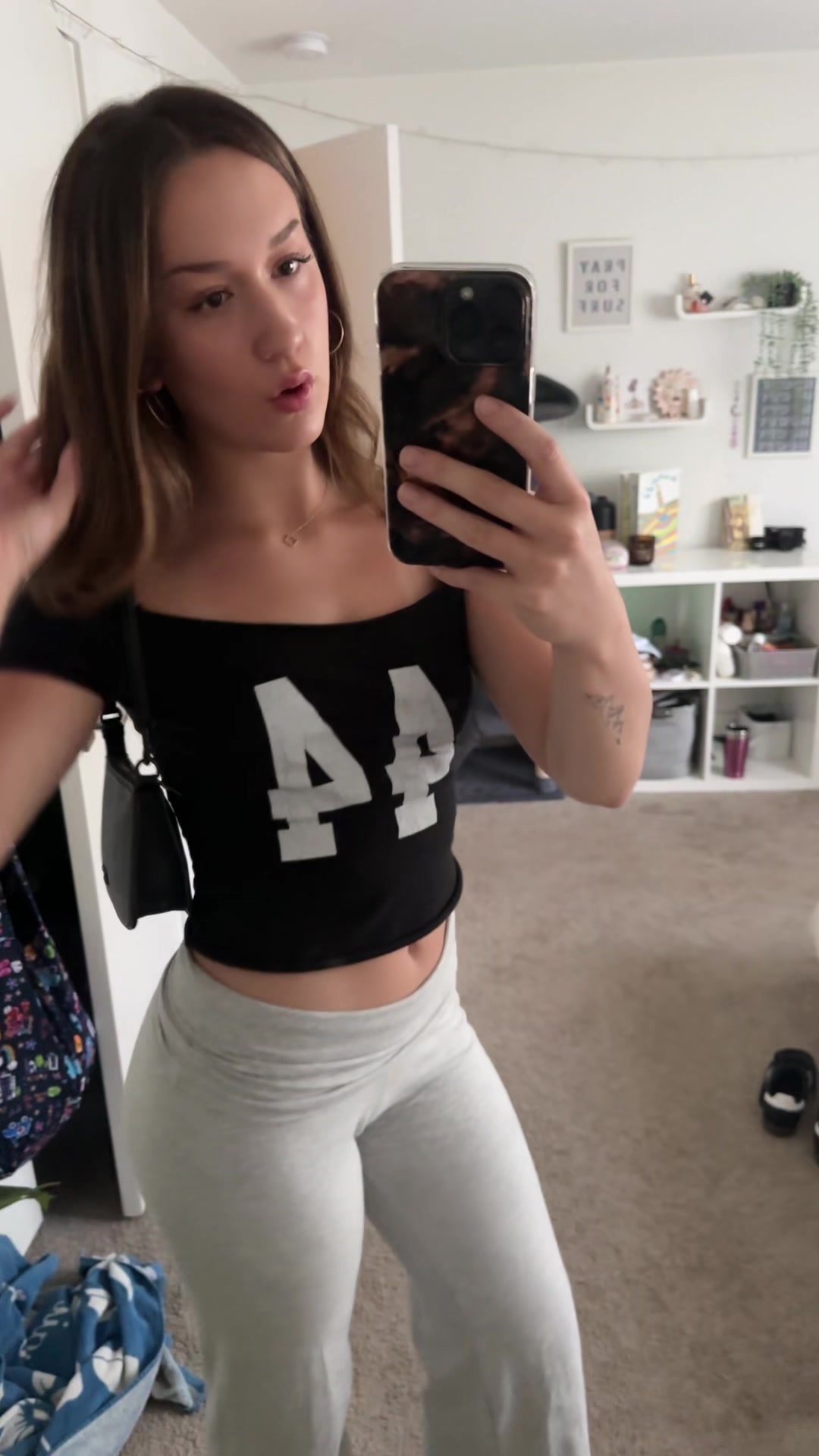 @๐๐
