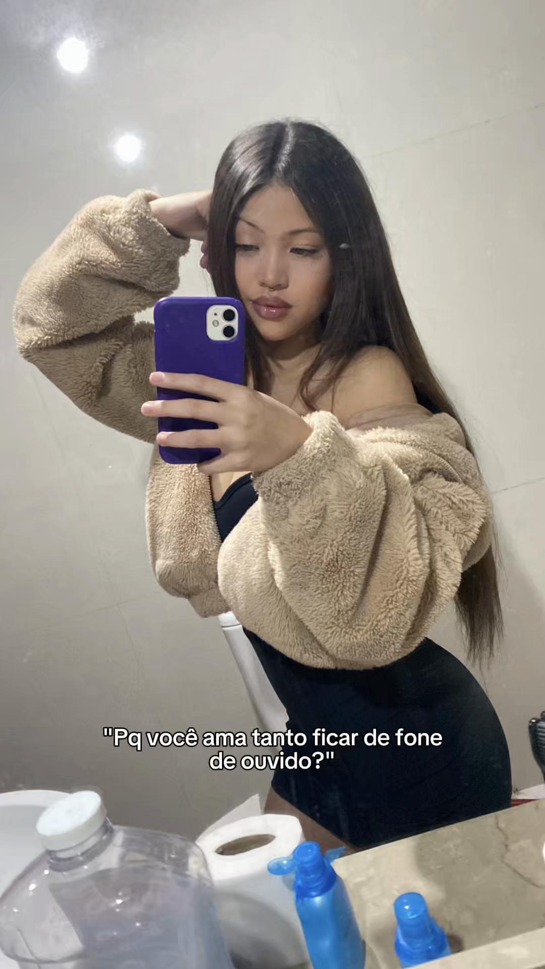@Julia Macedo