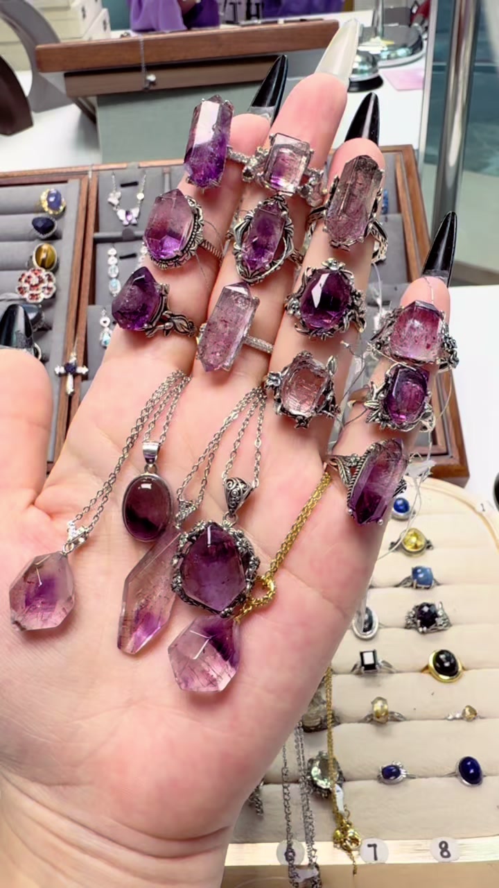 @SanatGems💎
