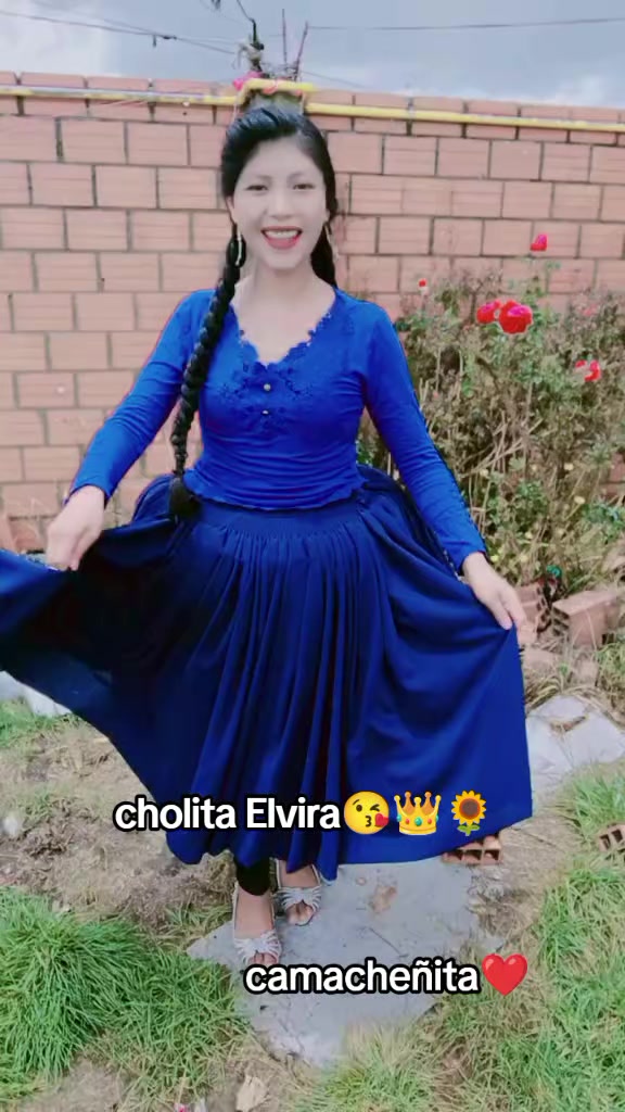 @&hearts;️🦋t&uacute; cholita Elvira 🦋&hearts;️