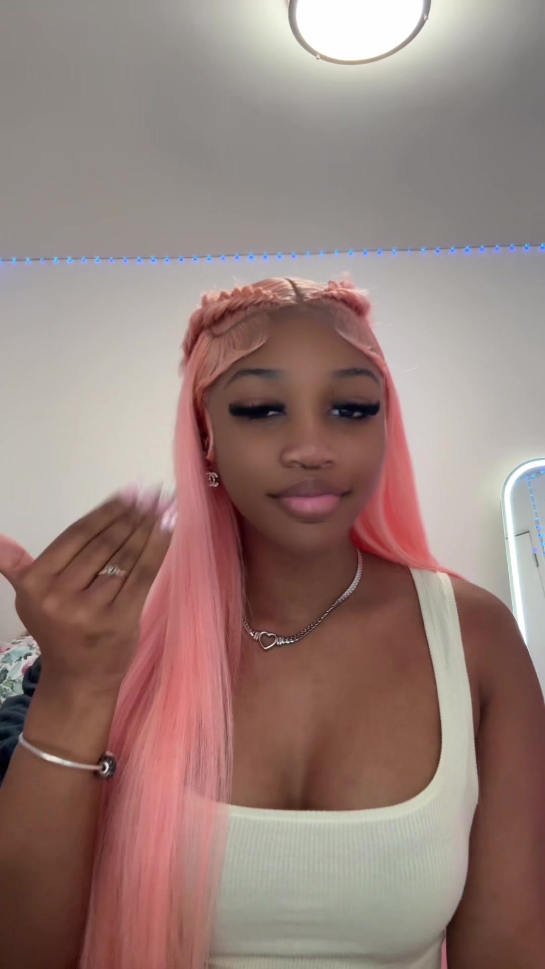 @alicia