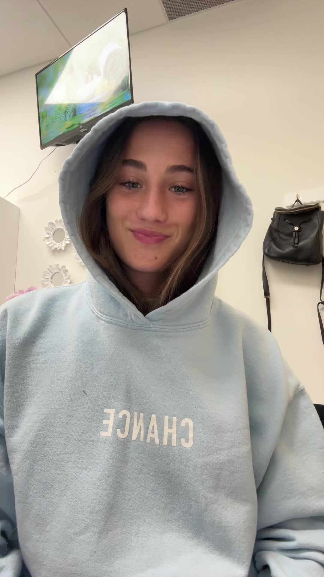 @Lo
