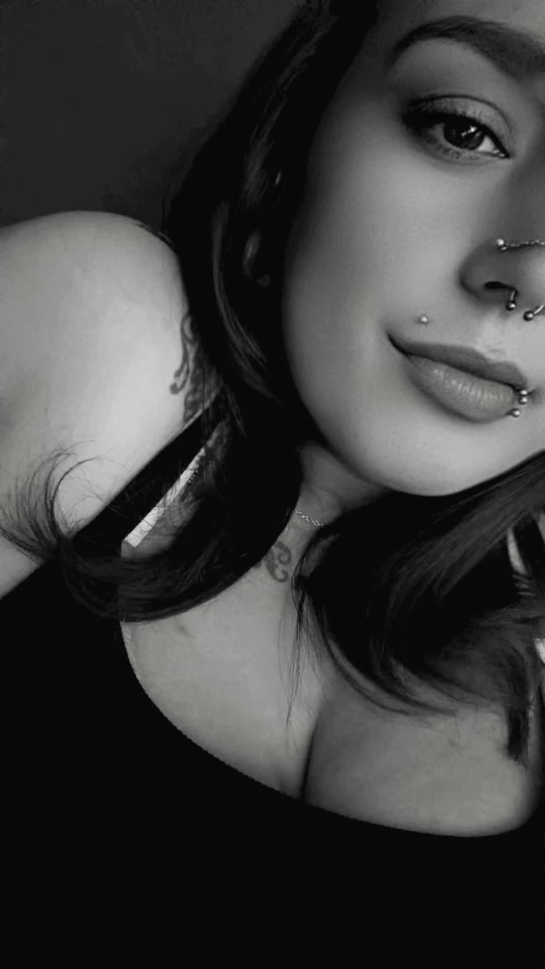 @kaluhmarie