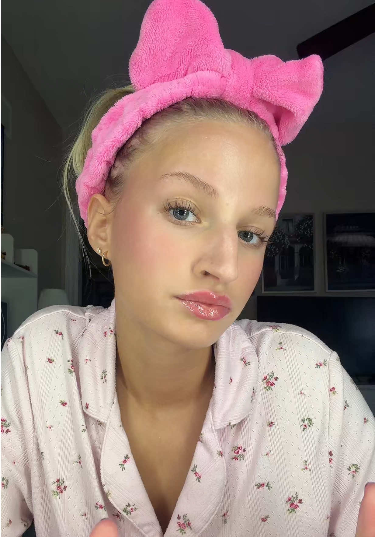 @M
