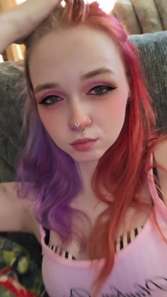 @Carebear🦋🍃