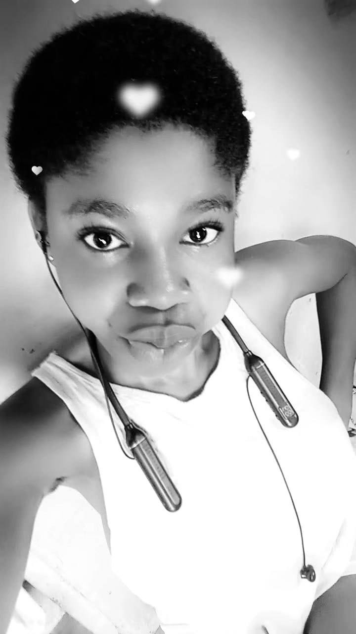 @Akhosua 💞💞Thelly Bae🥰🥰🤩