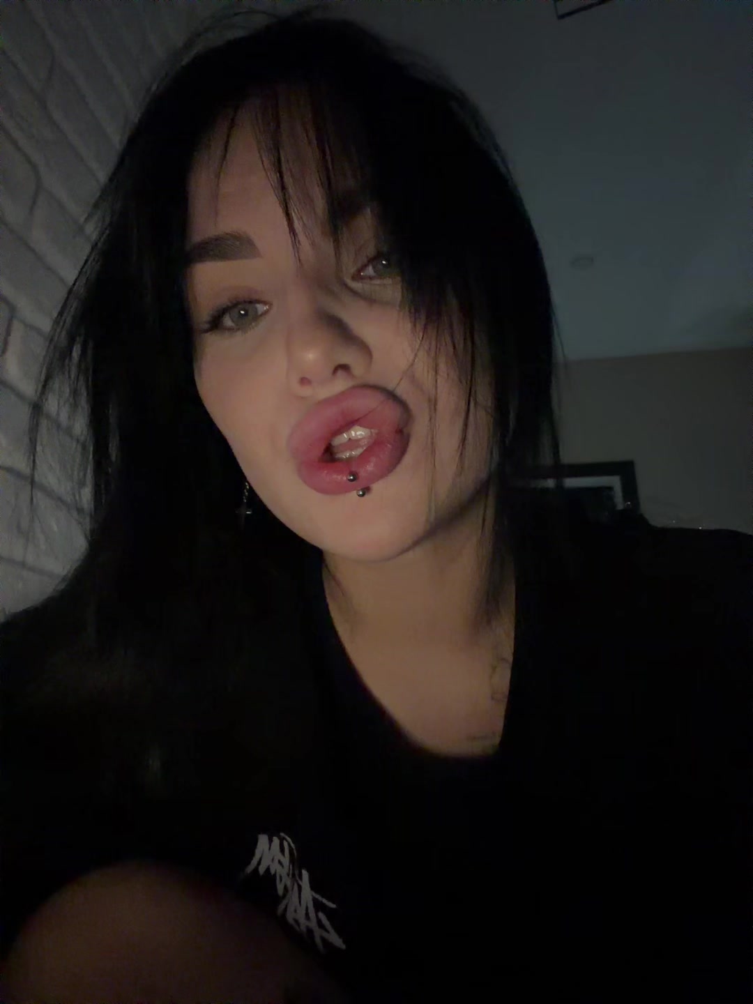 @neveerlyyy