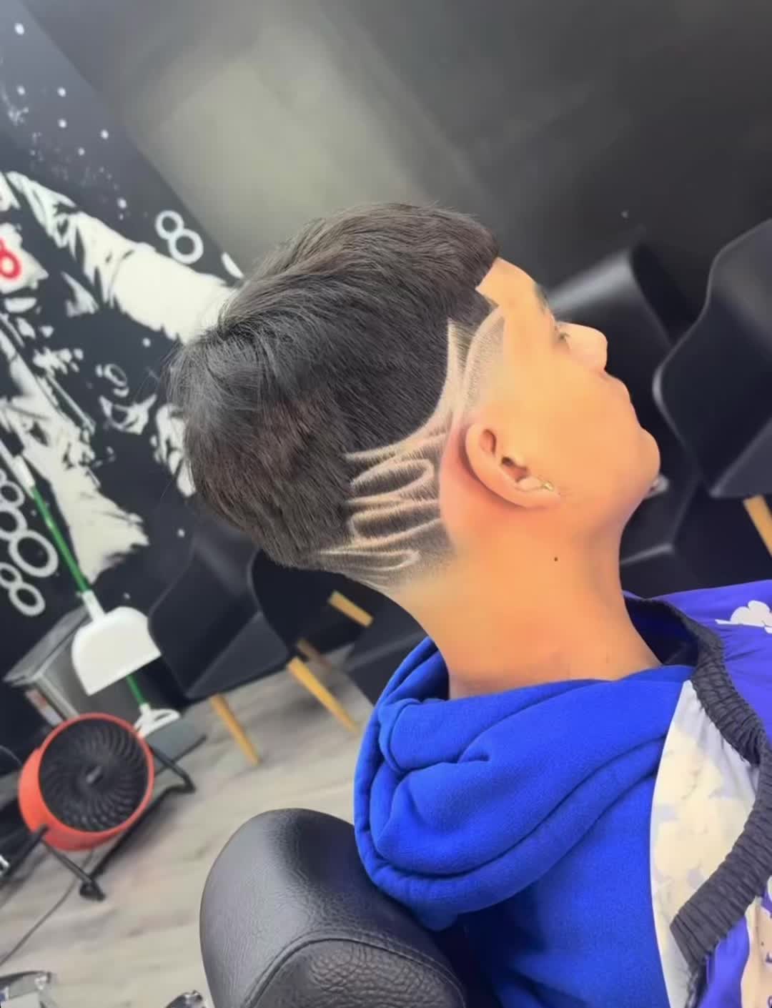 @713isai