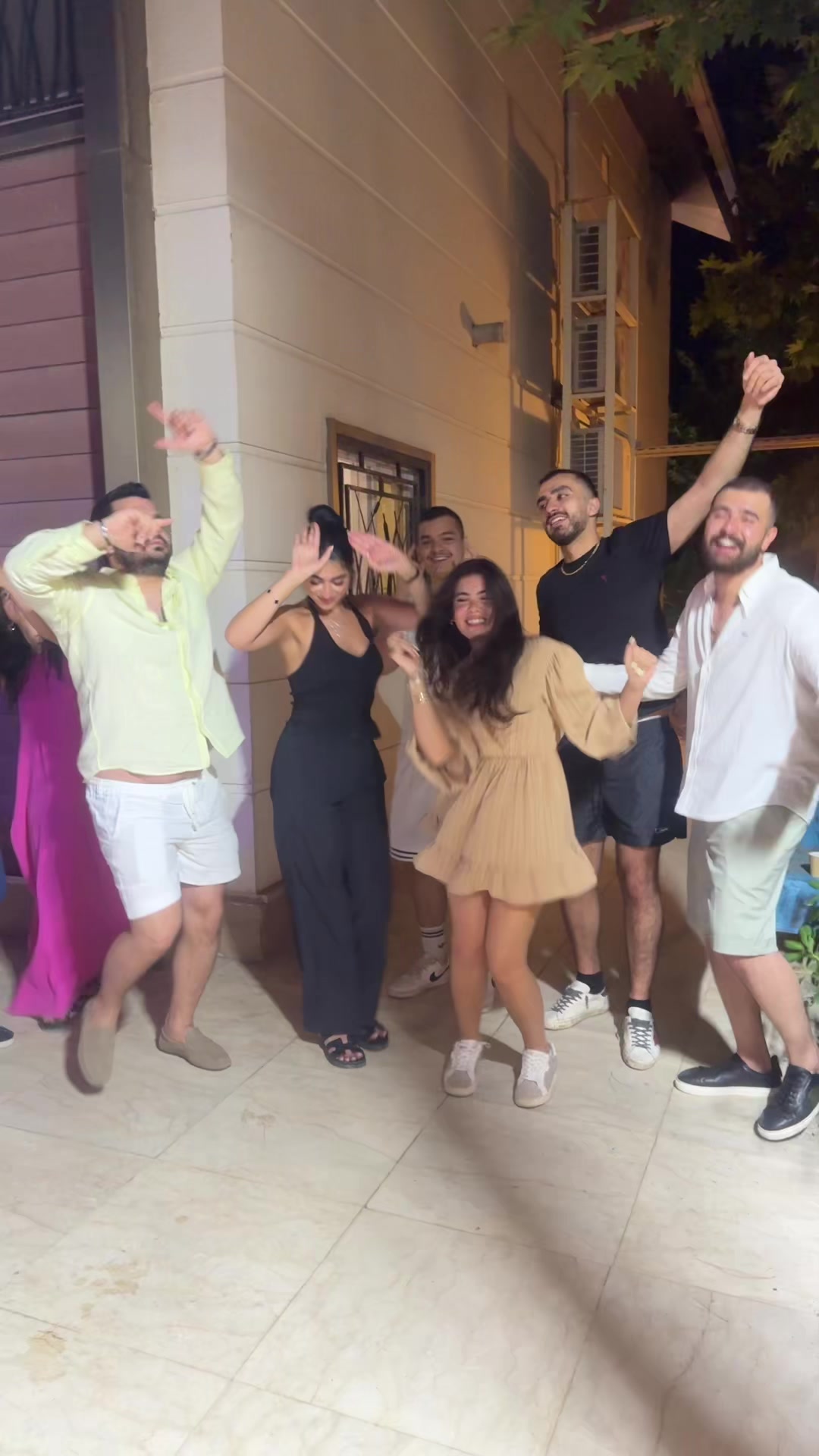 @Vianaaa