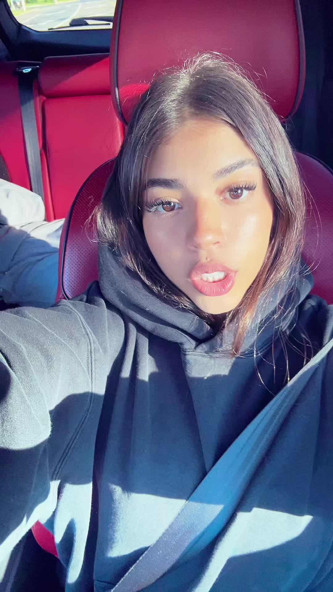 @bribri🙂