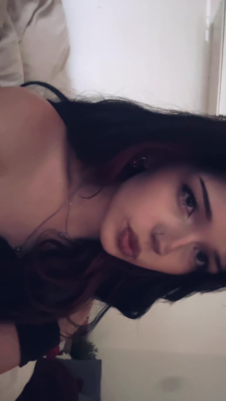 @LIZﾒ𝟶🐰🪽