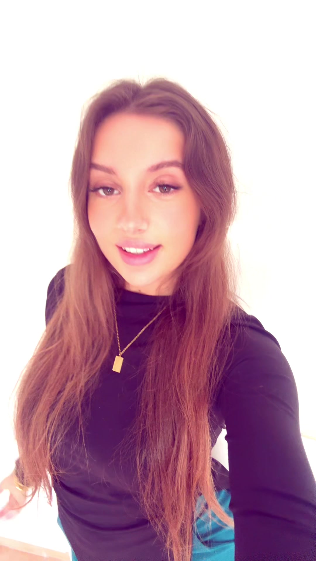 @Aulona