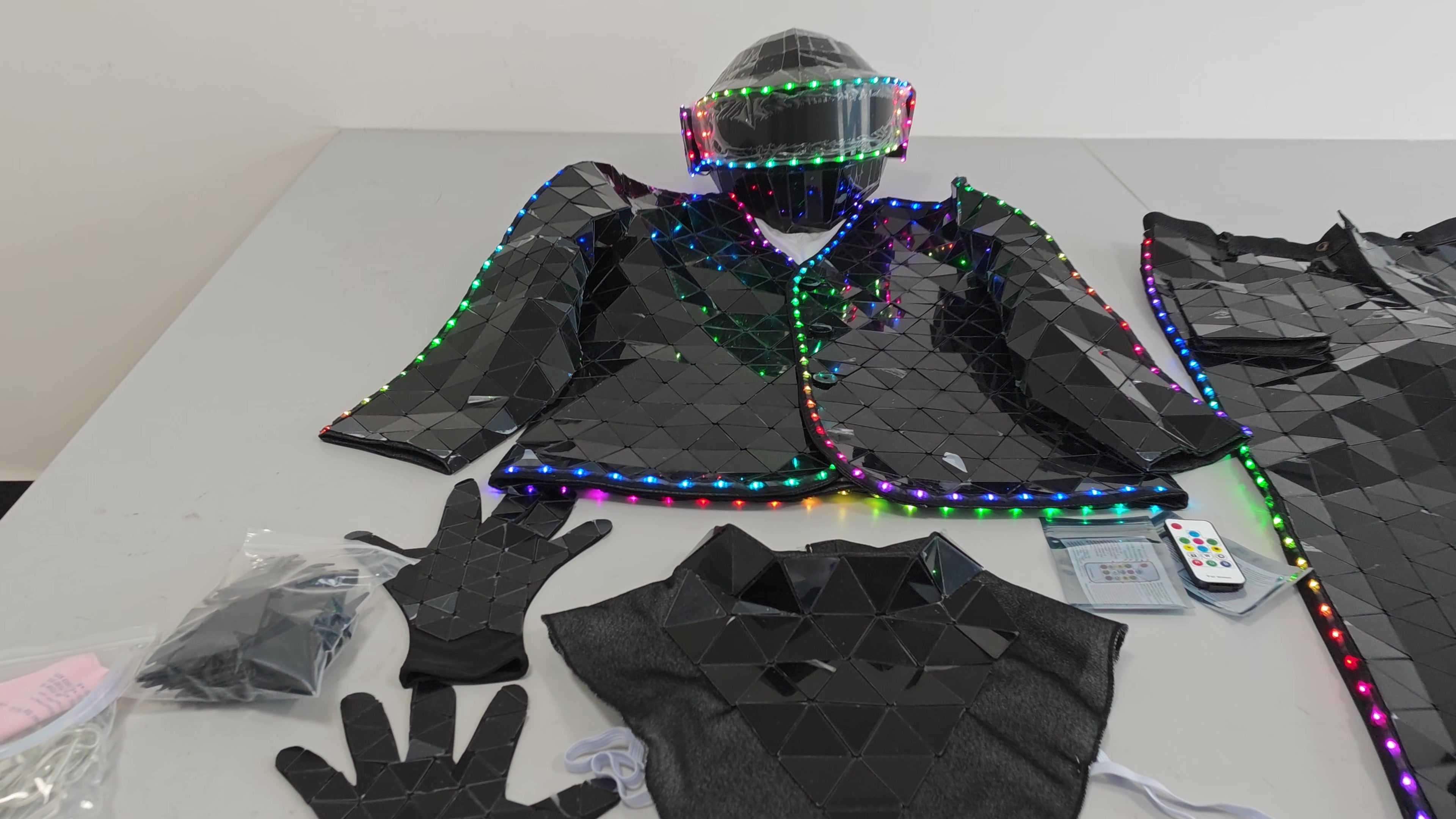 @vsledmirrorcostumes