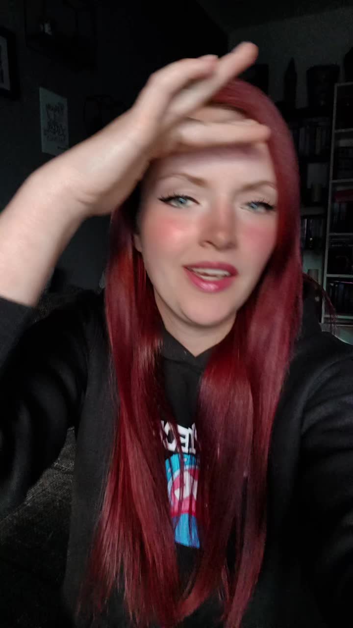 @x_xFake_Redheadx_x
