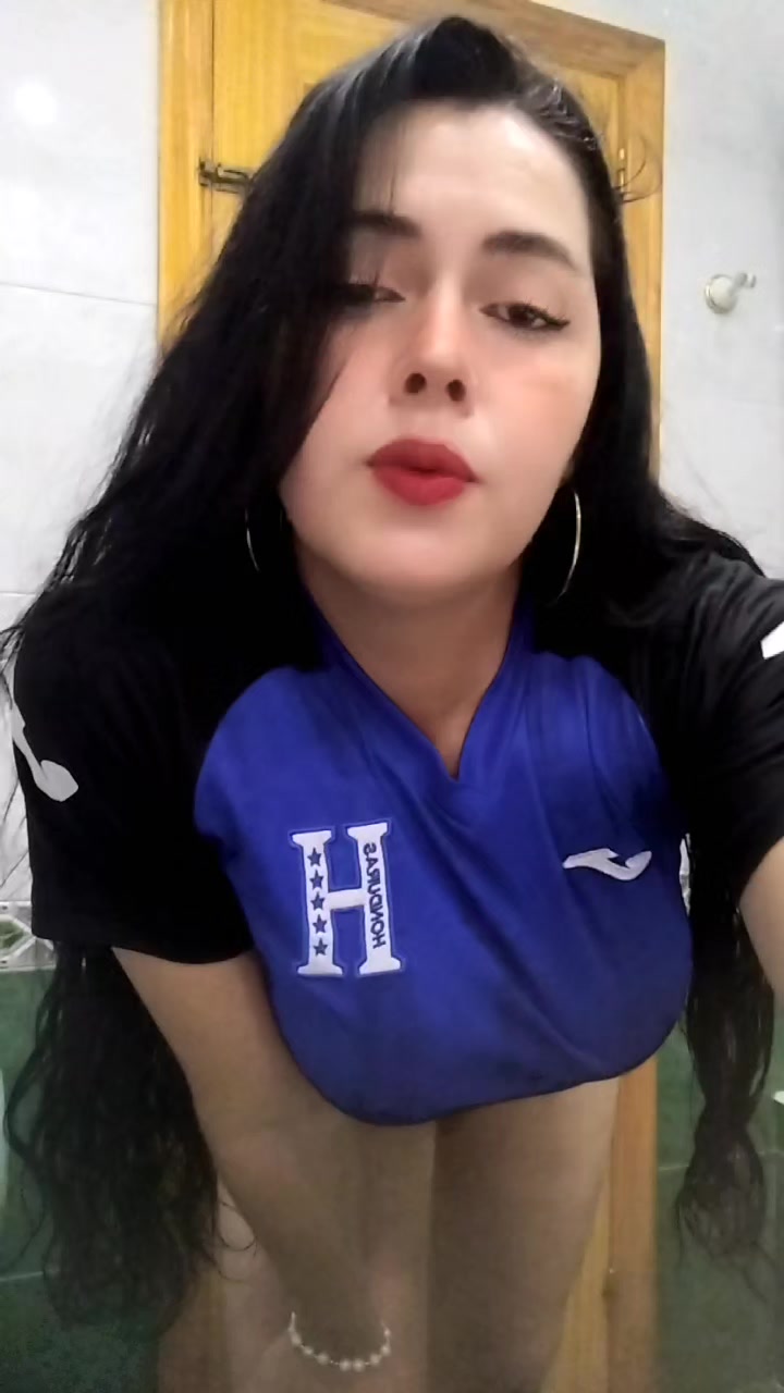 @Karlita Rodríguez ๐ญ๐ณ๐๐ณ๐ฎโค๏ธ