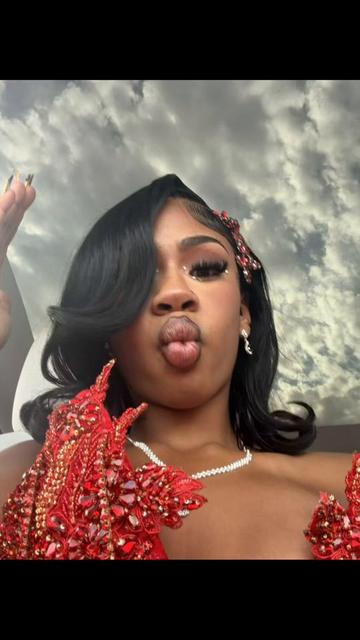 @Niahh duhh ๐๐